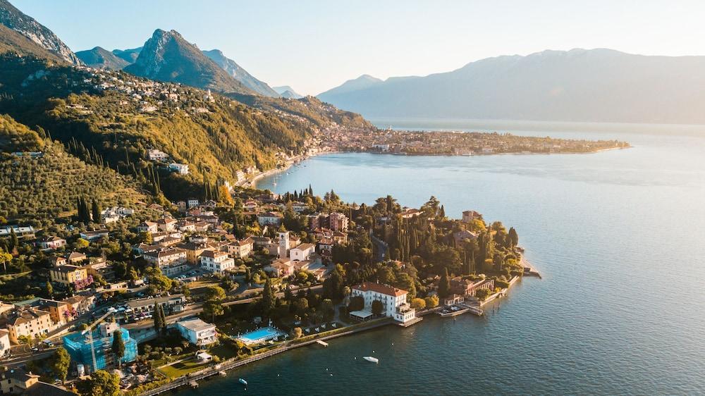 Hotel Bella Riva Gardone Riviera Zewnętrze zdjęcie